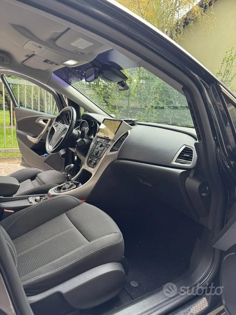 Opel Astra 2018 photo 5