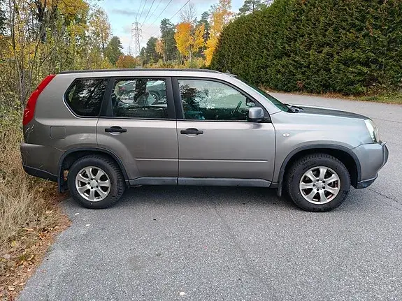 Nissan X-Trail 2007 photo 4