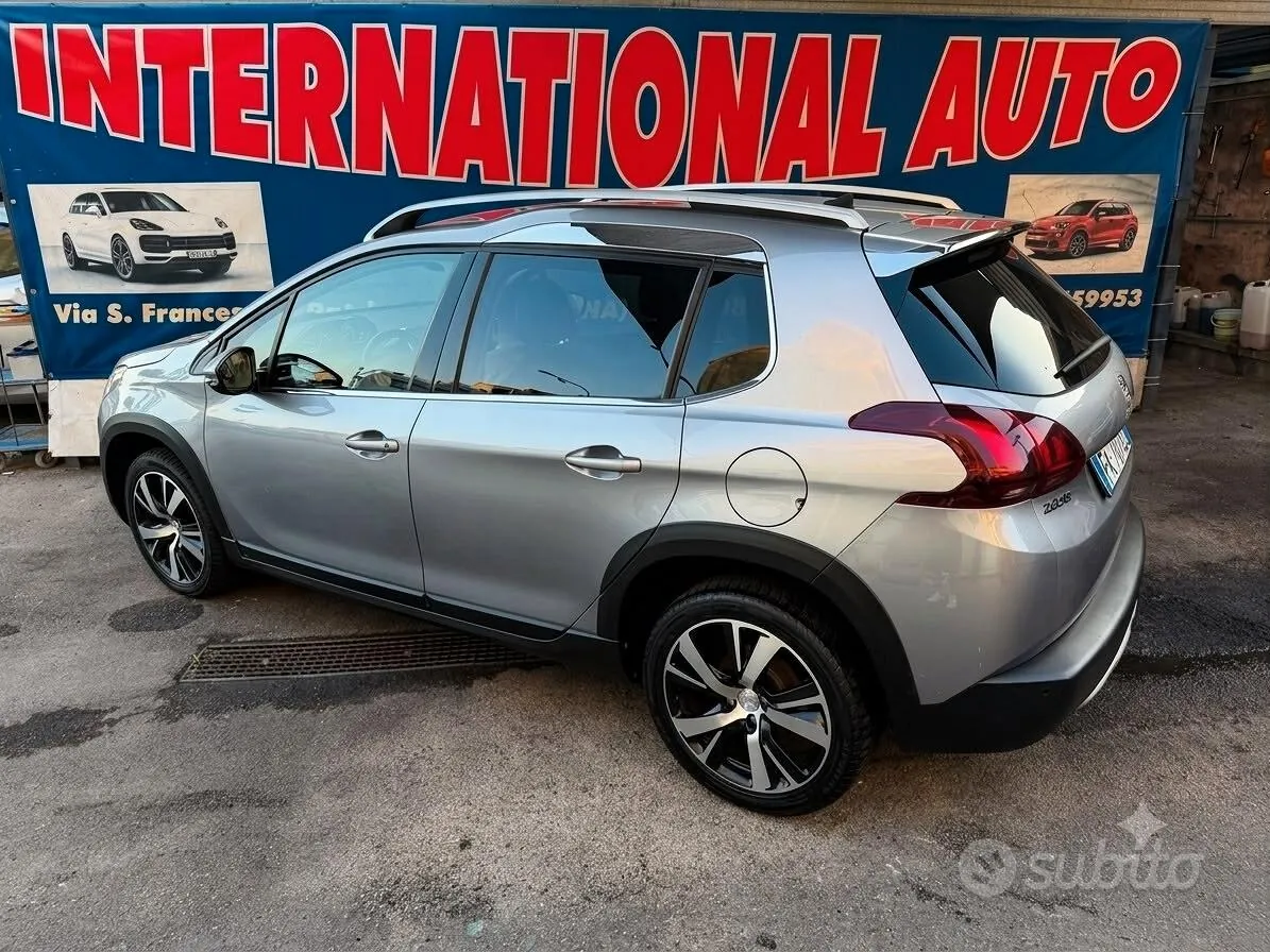 Peugeot 2008 2017 photo 3
