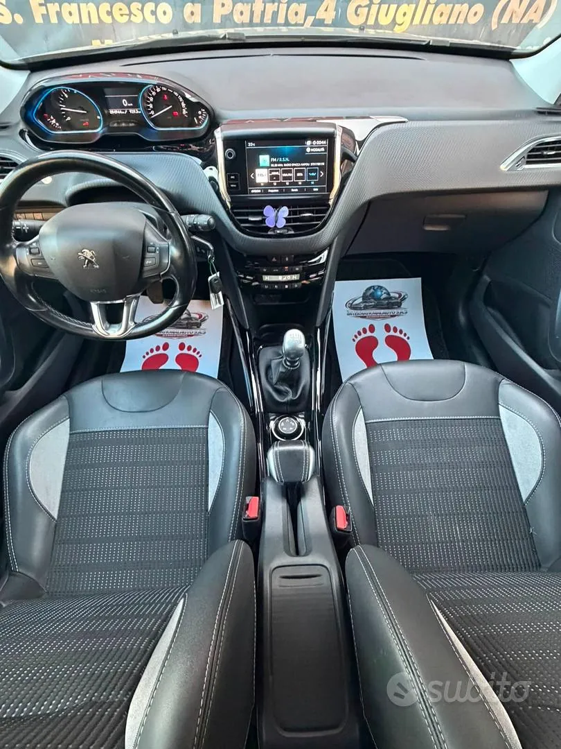 Peugeot 2008 2017 photo 5