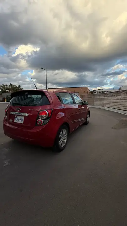 Chevrolet Sonic 2012 photo 2