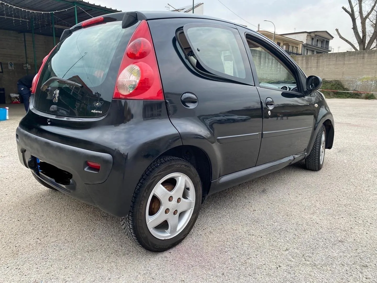 Peugeot 107 2008 photo 4
