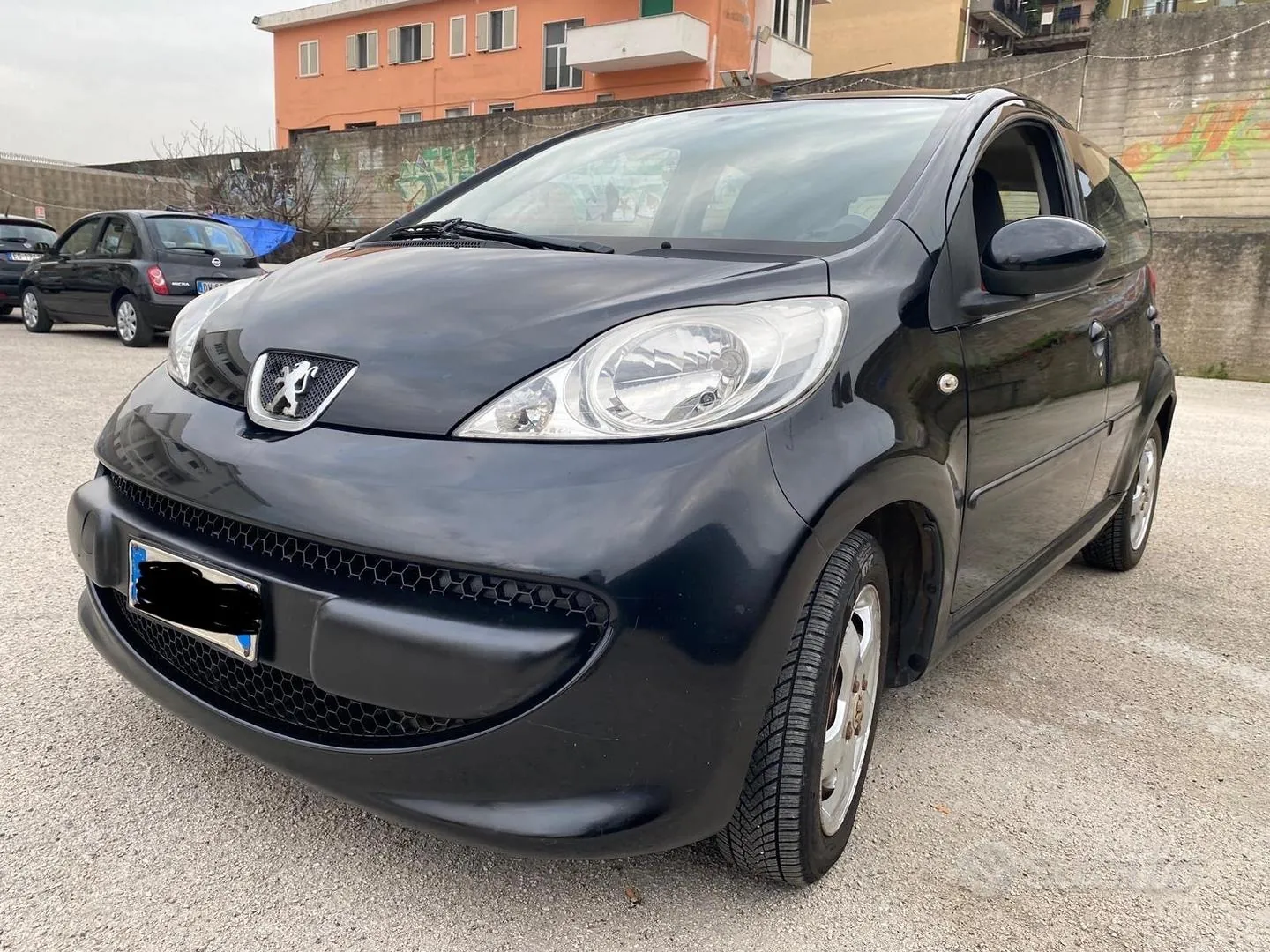 Peugeot 107 2008 photo 2