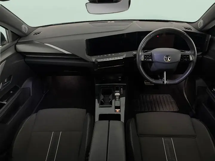Vauxhall Astra 2023 photo 4