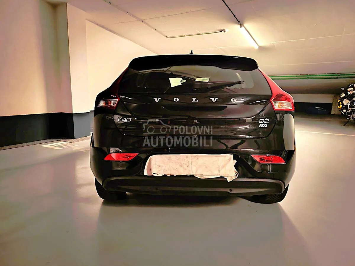 Volvo V40 2019 photo 3