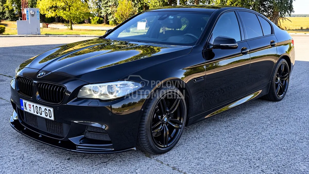 BMW M550
