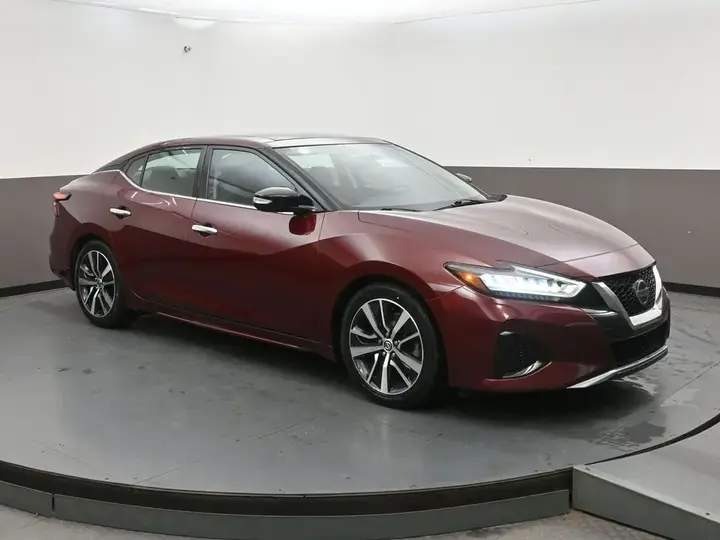 Nissan Maxima