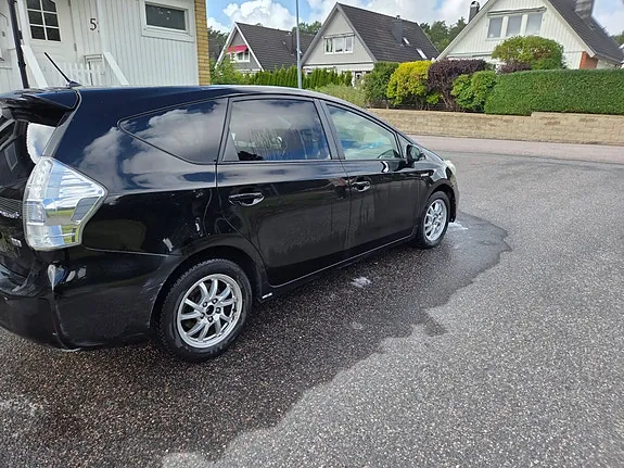 Toyota Prius 2013 photo 4