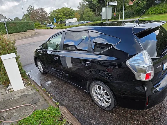 Toyota Prius 2013 photo 3