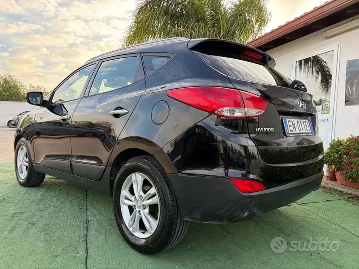 Hyundai Ix35 2012 photo 4