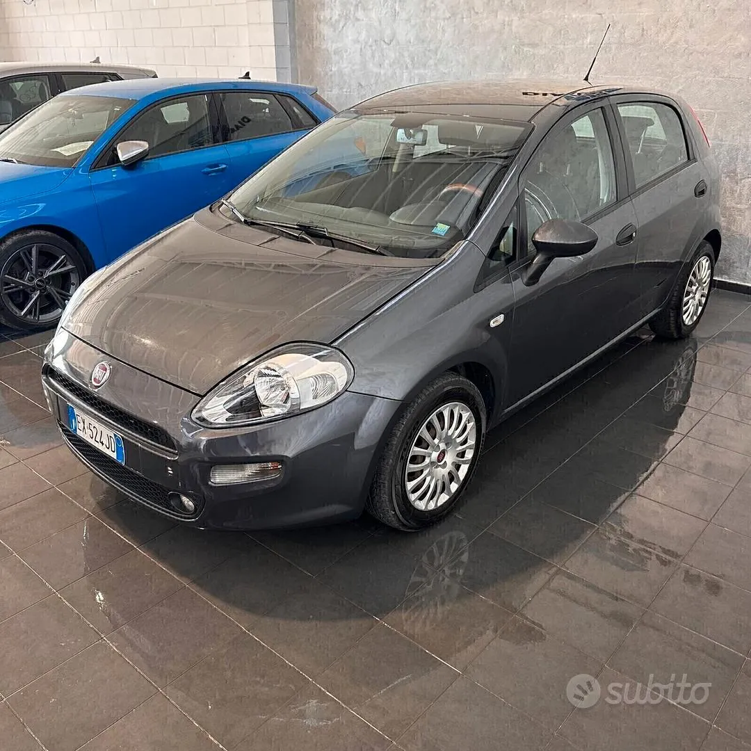 Fiat Punto 2015 photo 2