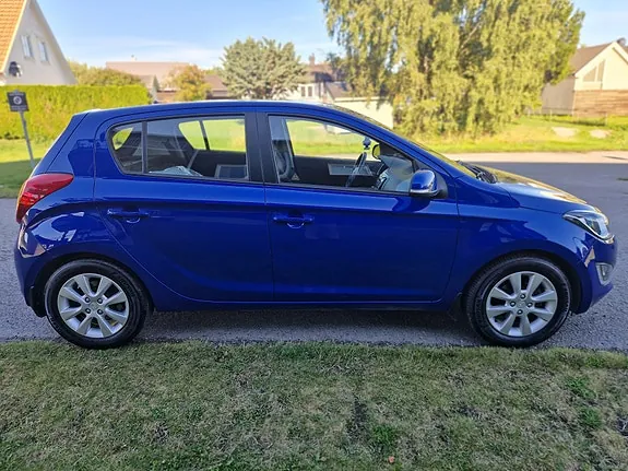 Hyundai I20 2013 photo 4