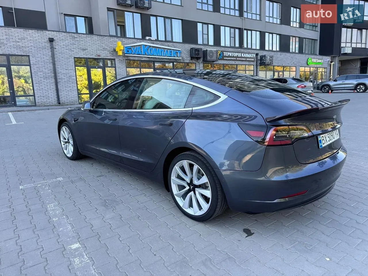 Tesla Model 3 2020 photo 5