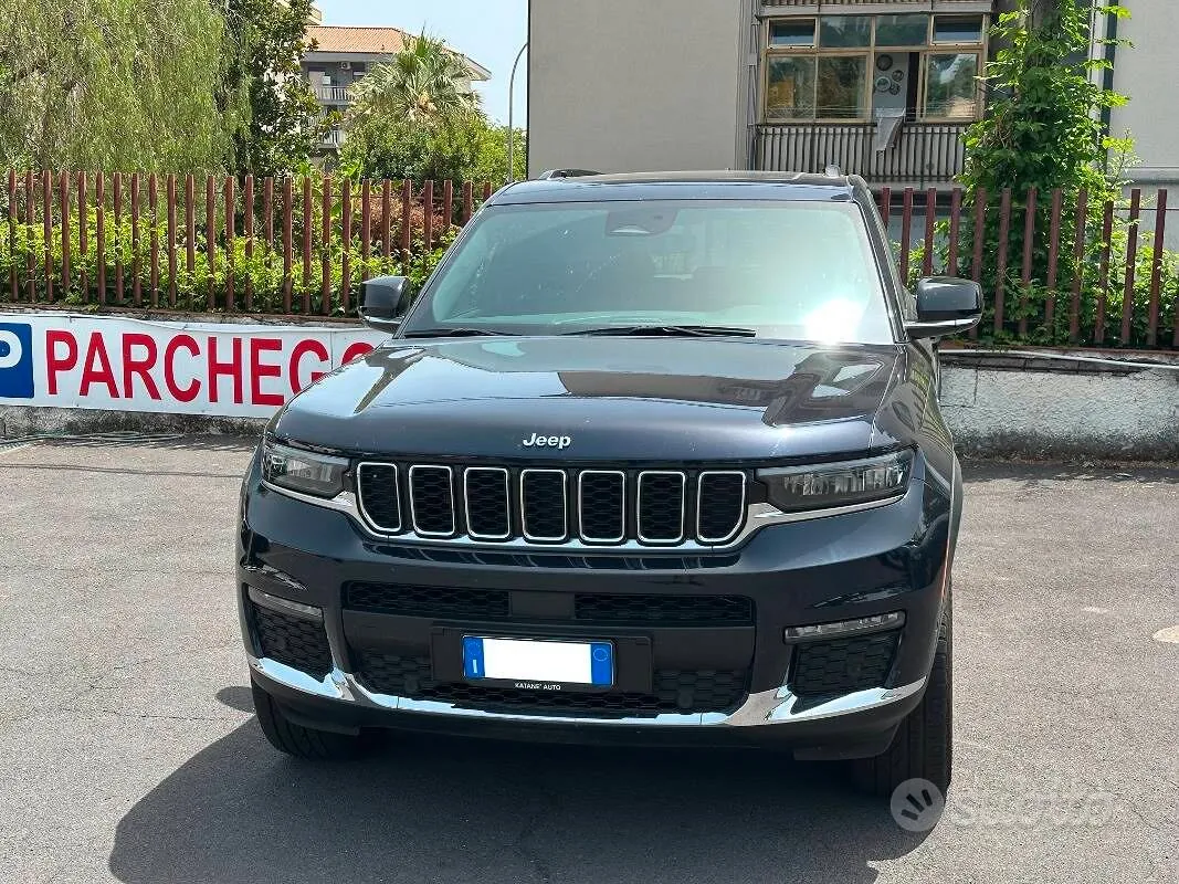 Jeep Grand Cherokee 2025 photo 2