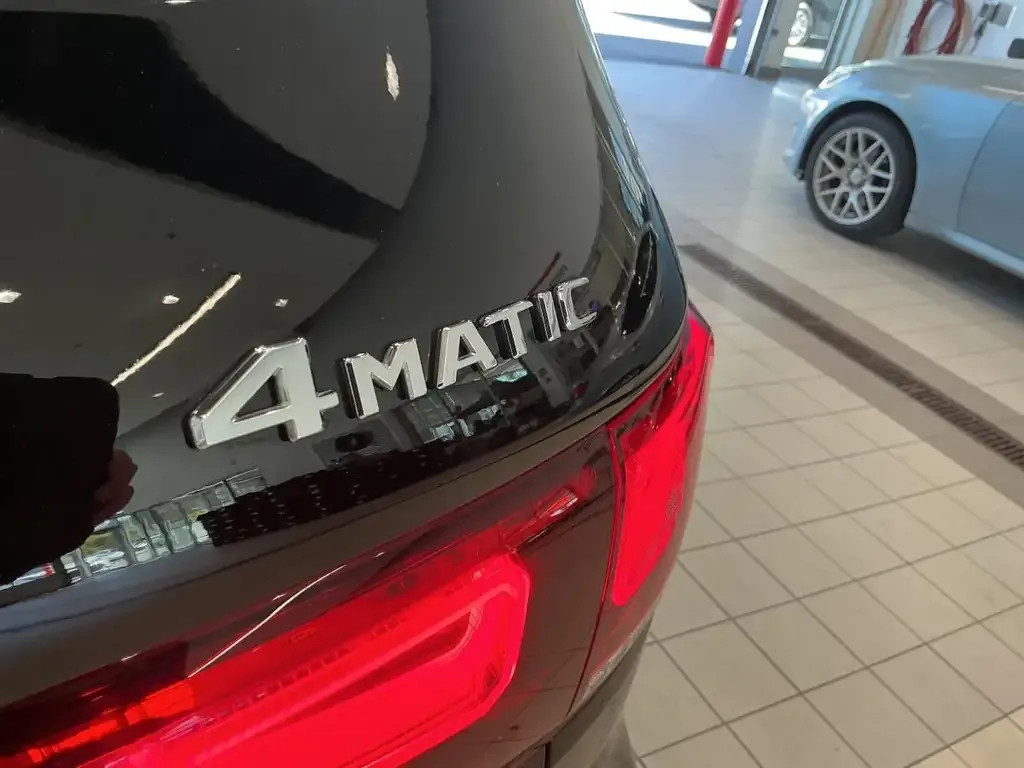 Mercedes-Benz Glb 2023 photo 3