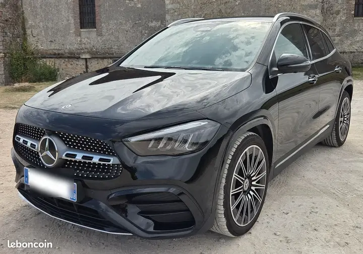 Mercedes-Benz Gla 2024 photo 2