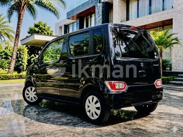 Suzuki Wagon R Fx 2025 photo 2