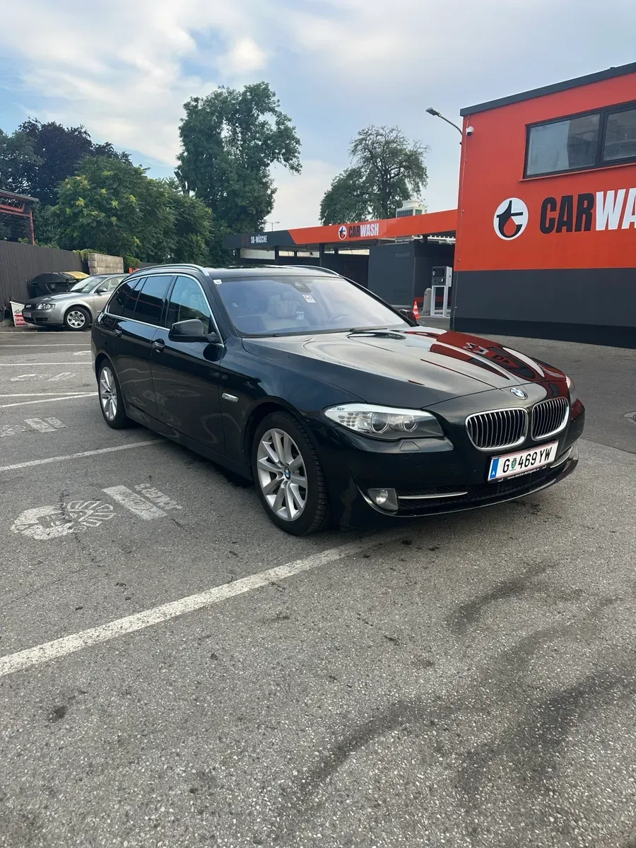 BMW 5 Series 2012 photo 3