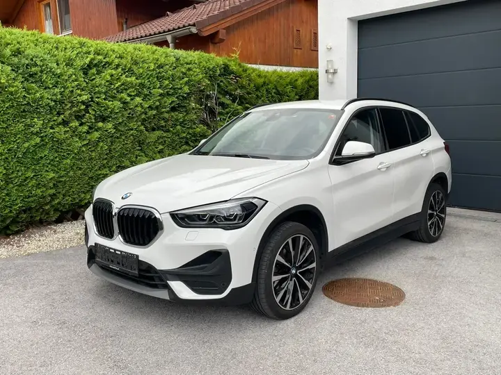 BMW X1 2022 photo 3
