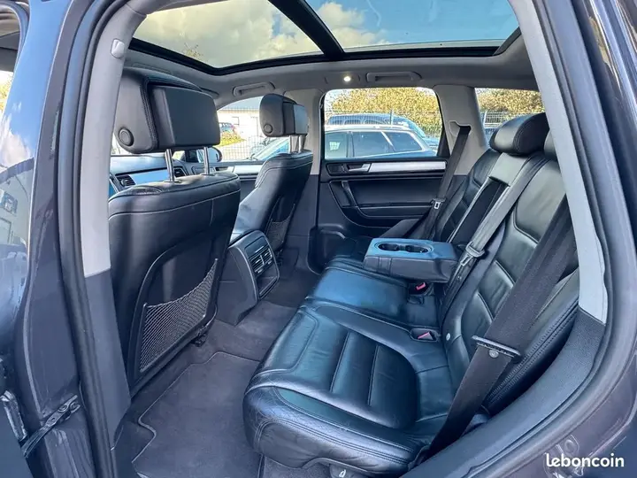Volkswagen Touareg 2012 photo 5