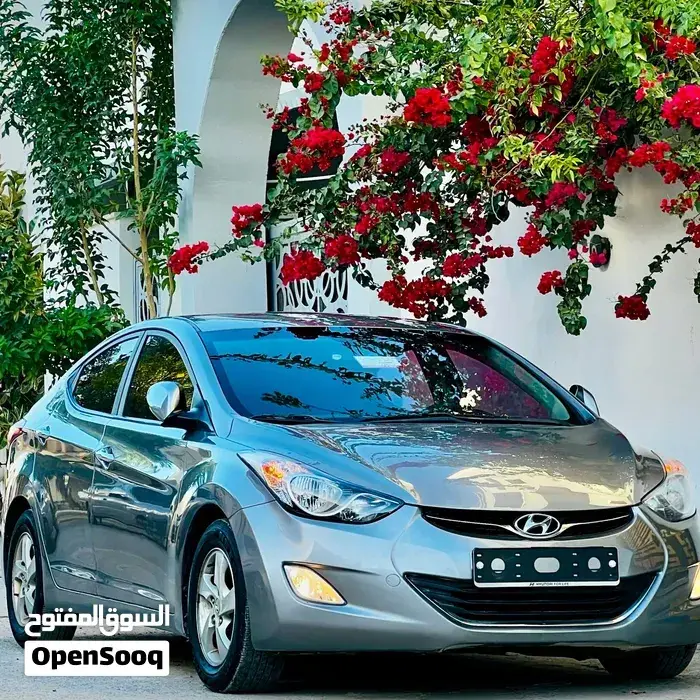 Hyundai Avante 2012 photo 3