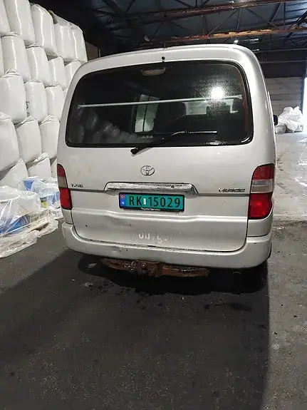 Toyota Hiace 2010 photo 4