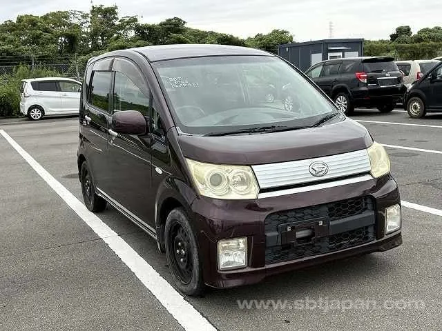 Daihatsu Move Custom