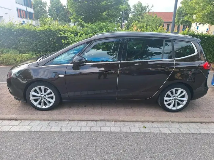 Opel Zafira Tourer