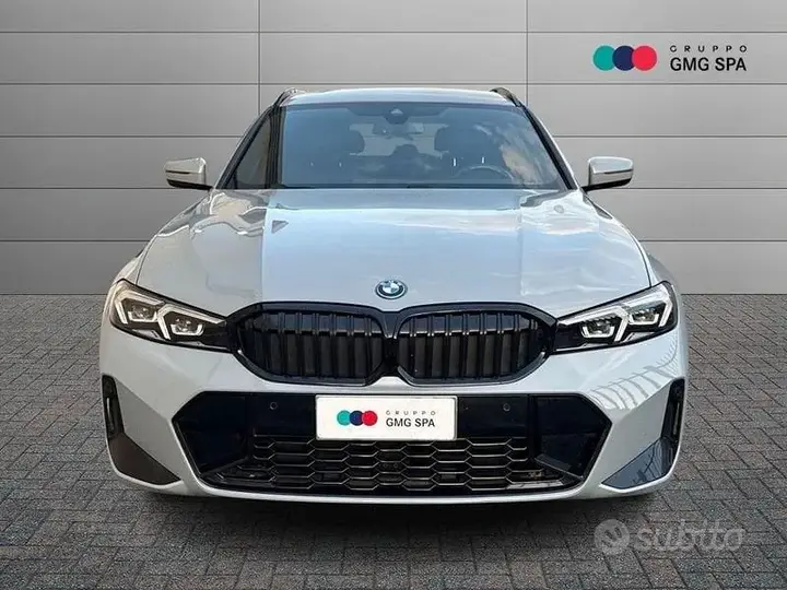 BMW 3 Series 2023 photo 2