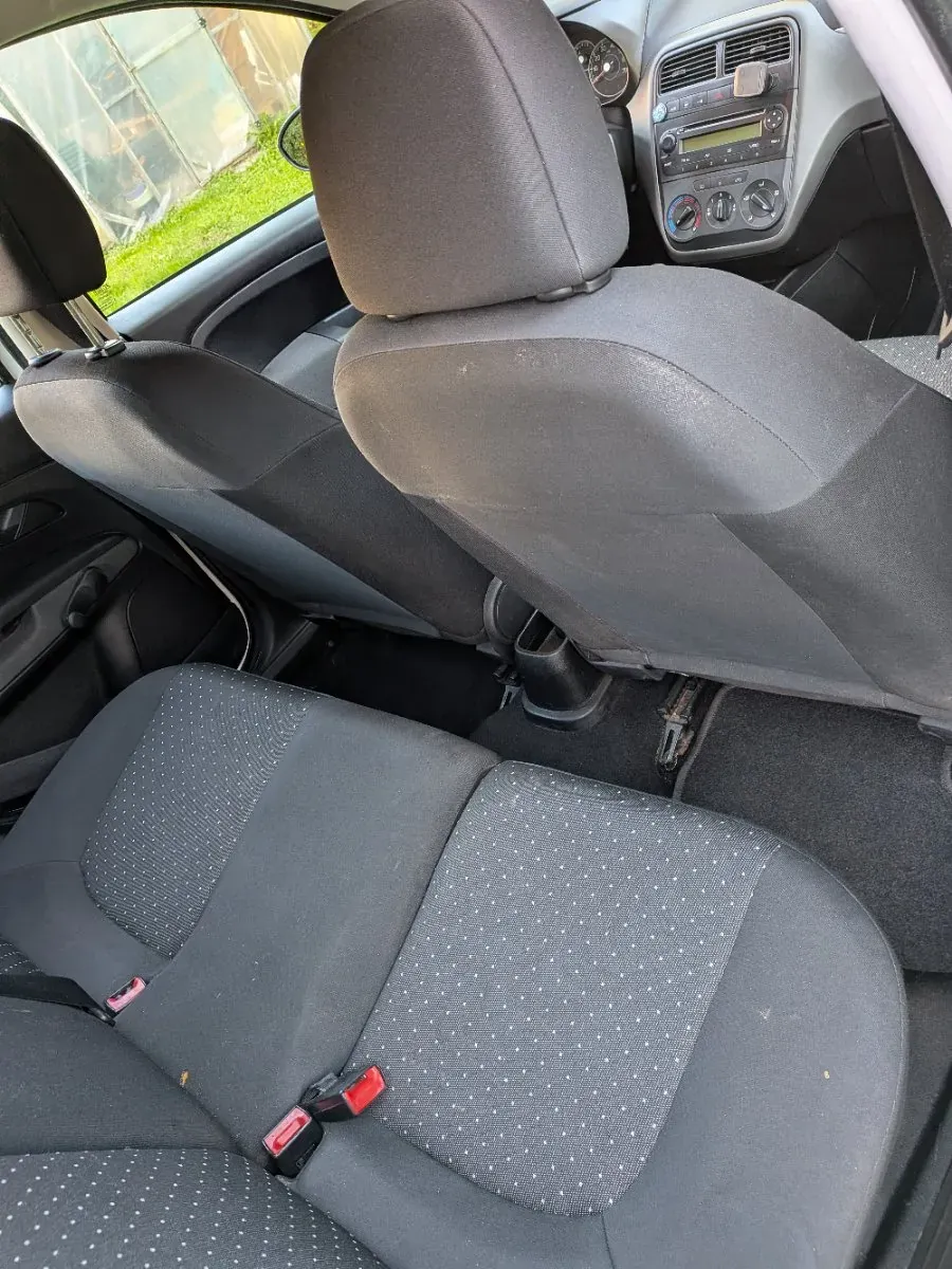 Fiat Grande Punto 2008 photo 3