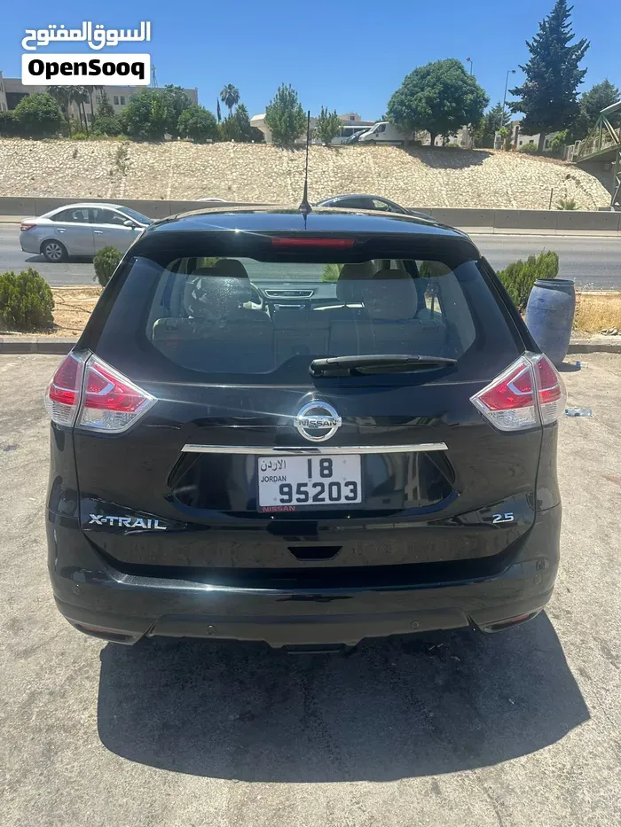 Nissan X-Trail 2015 photo 2