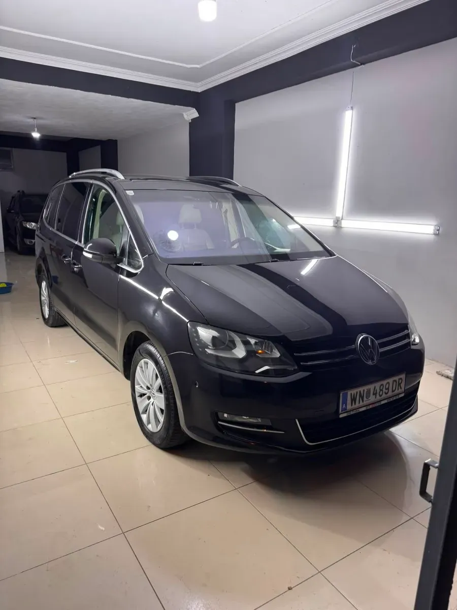 Volkswagen Sharan 2011 photo 3