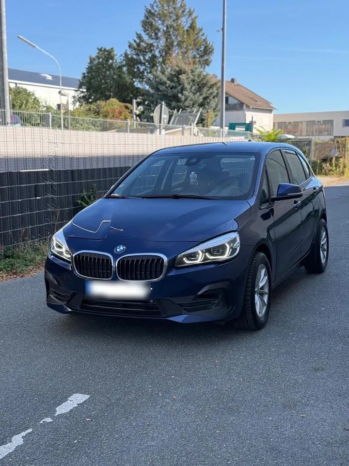 BMW 218I