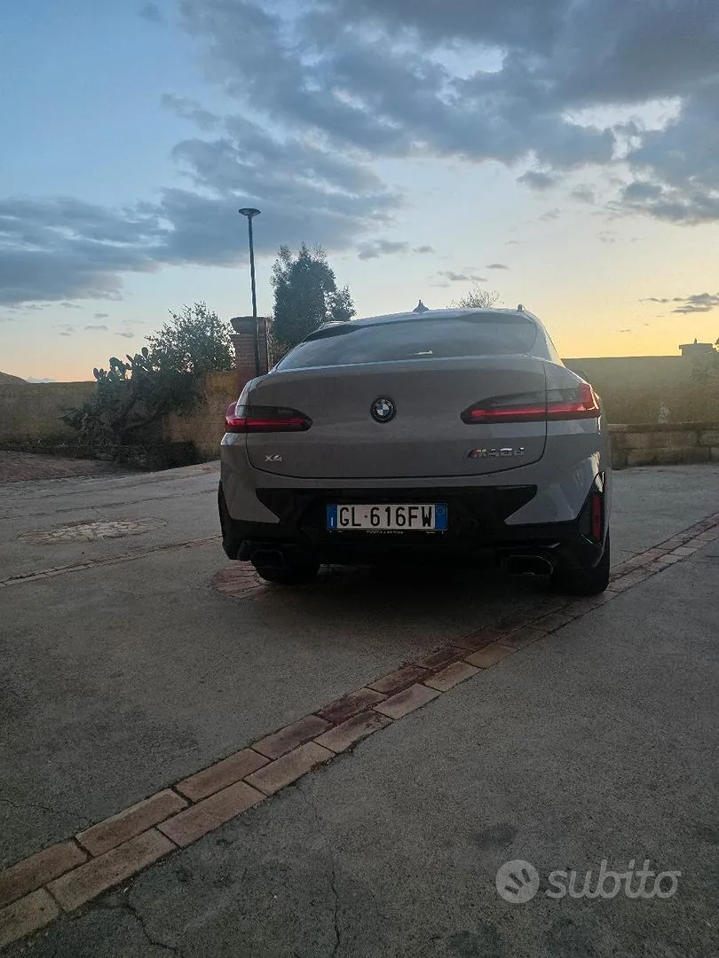 BMW X4 2022 photo 2