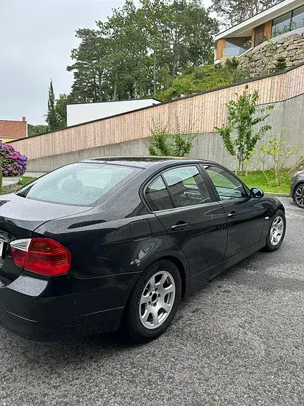 BMW 318D 2007 photo 3