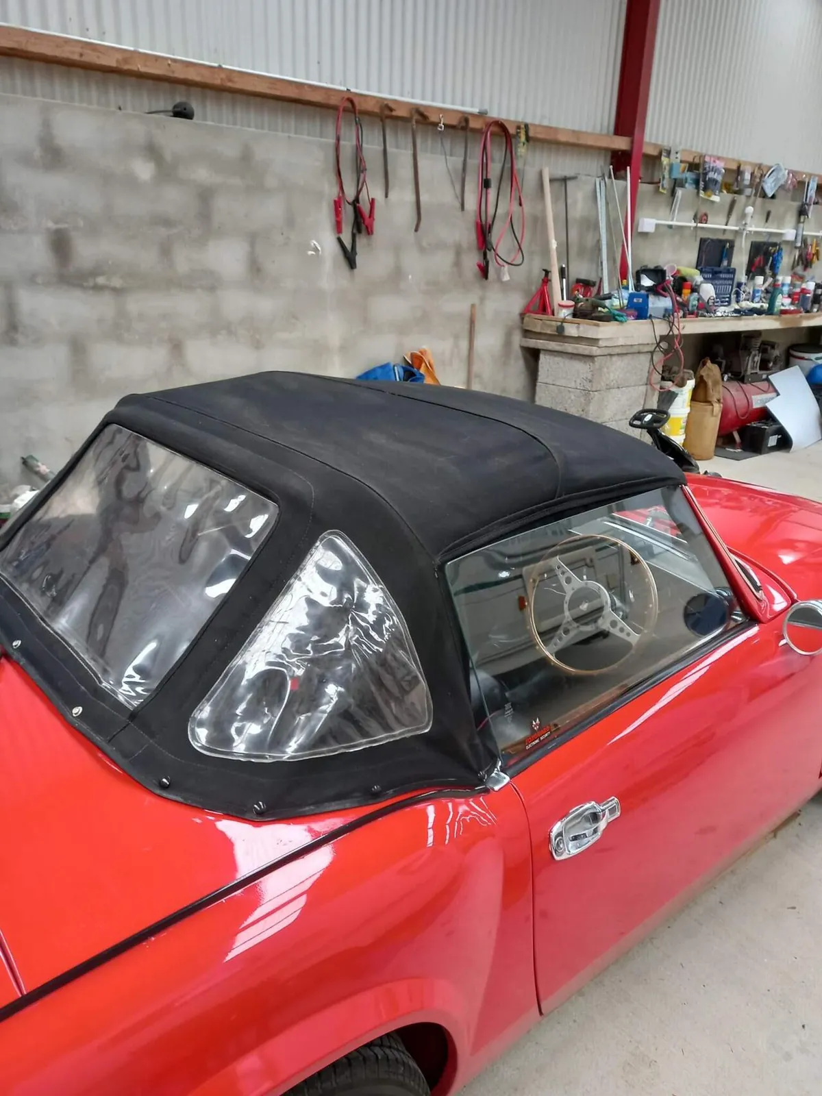 Triumph Spitfire 1975 photo 5