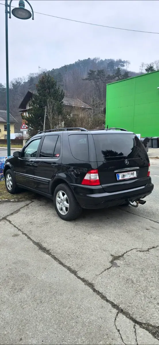 Mercedes-Benz M-Class