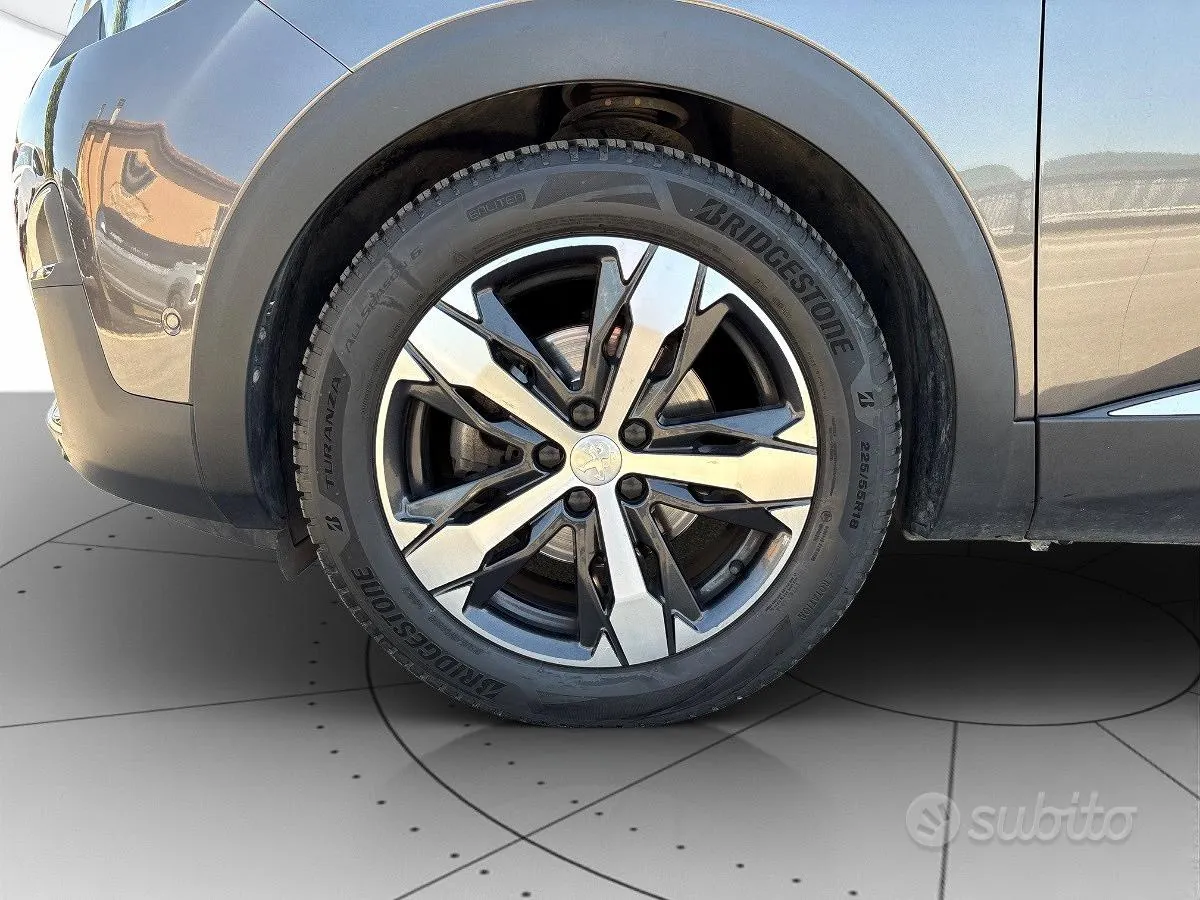 Peugeot 3008 2018 photo 5