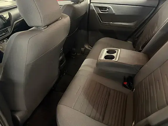 Toyota Auris 2016 photo 4