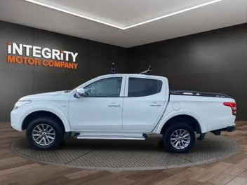 Mitsubishi Triton 2016 photo 4