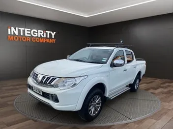 Mitsubishi Triton 2016 photo 3