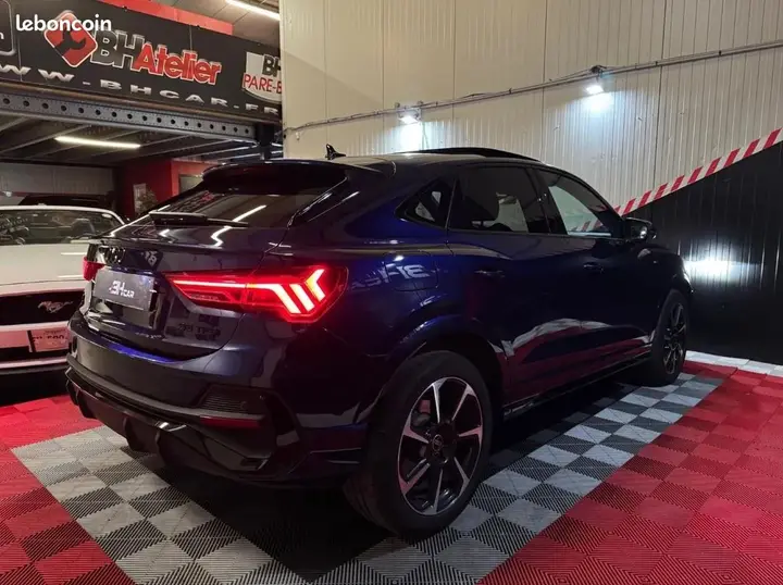 Audi Q3 2023 photo 4