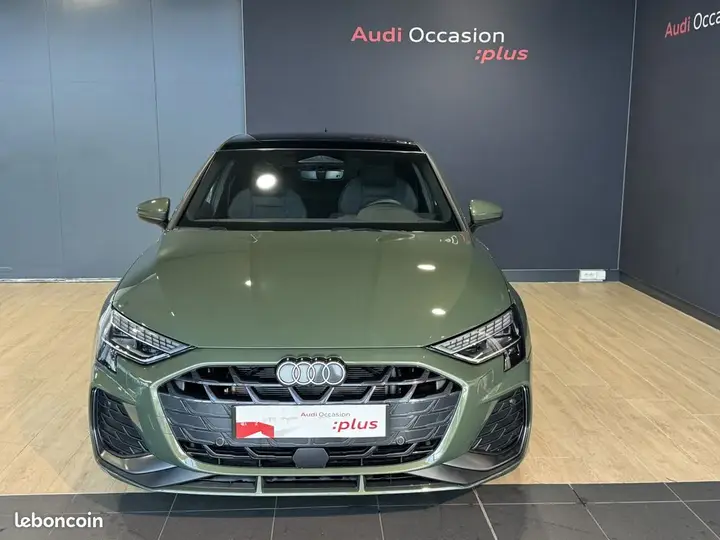 Audi A3 Sportback 2025 photo 2