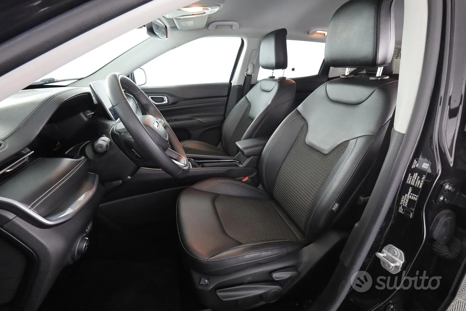 Jeep Compass 2023 photo 2