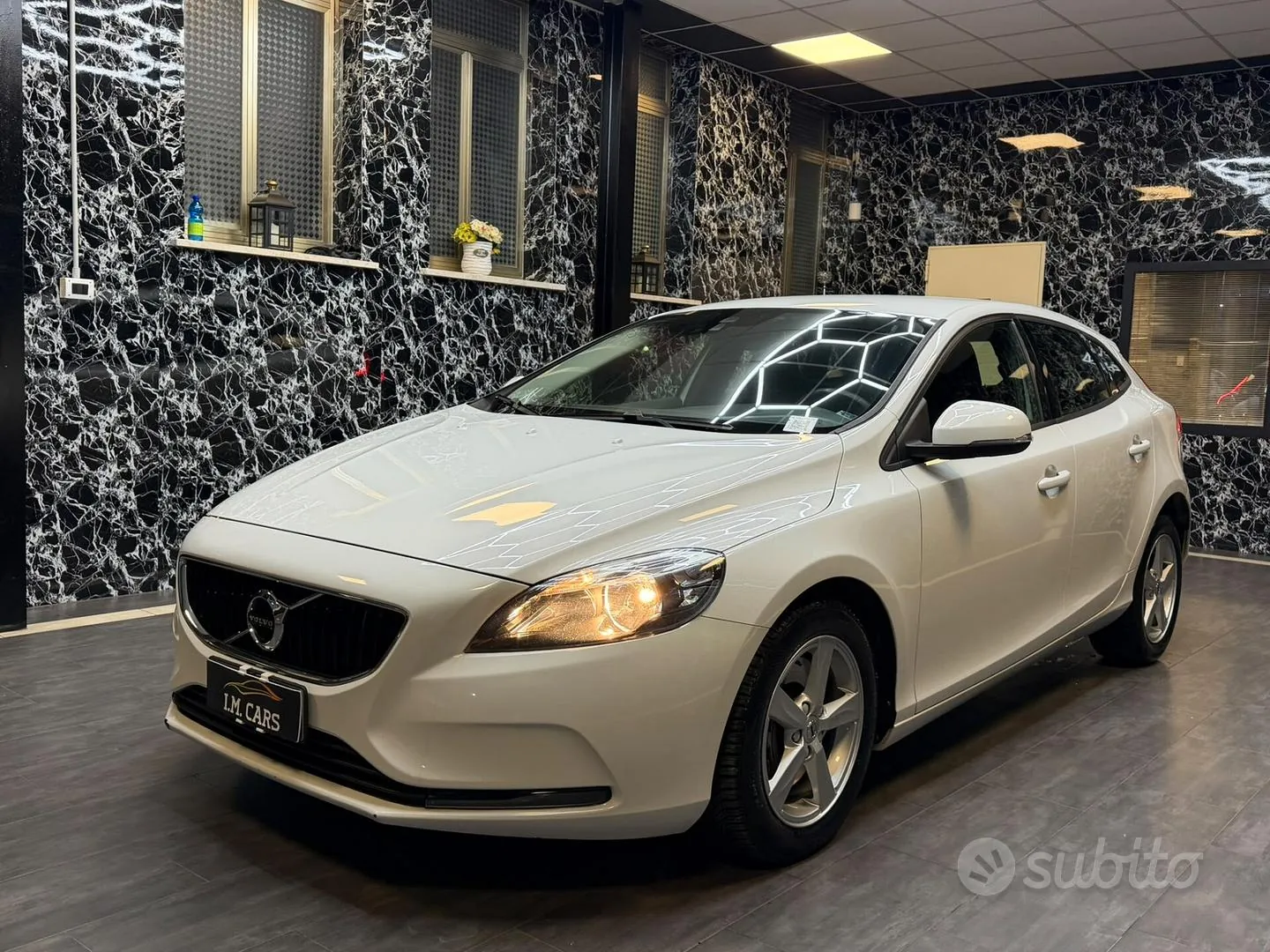 Volvo V40 2018 photo 3