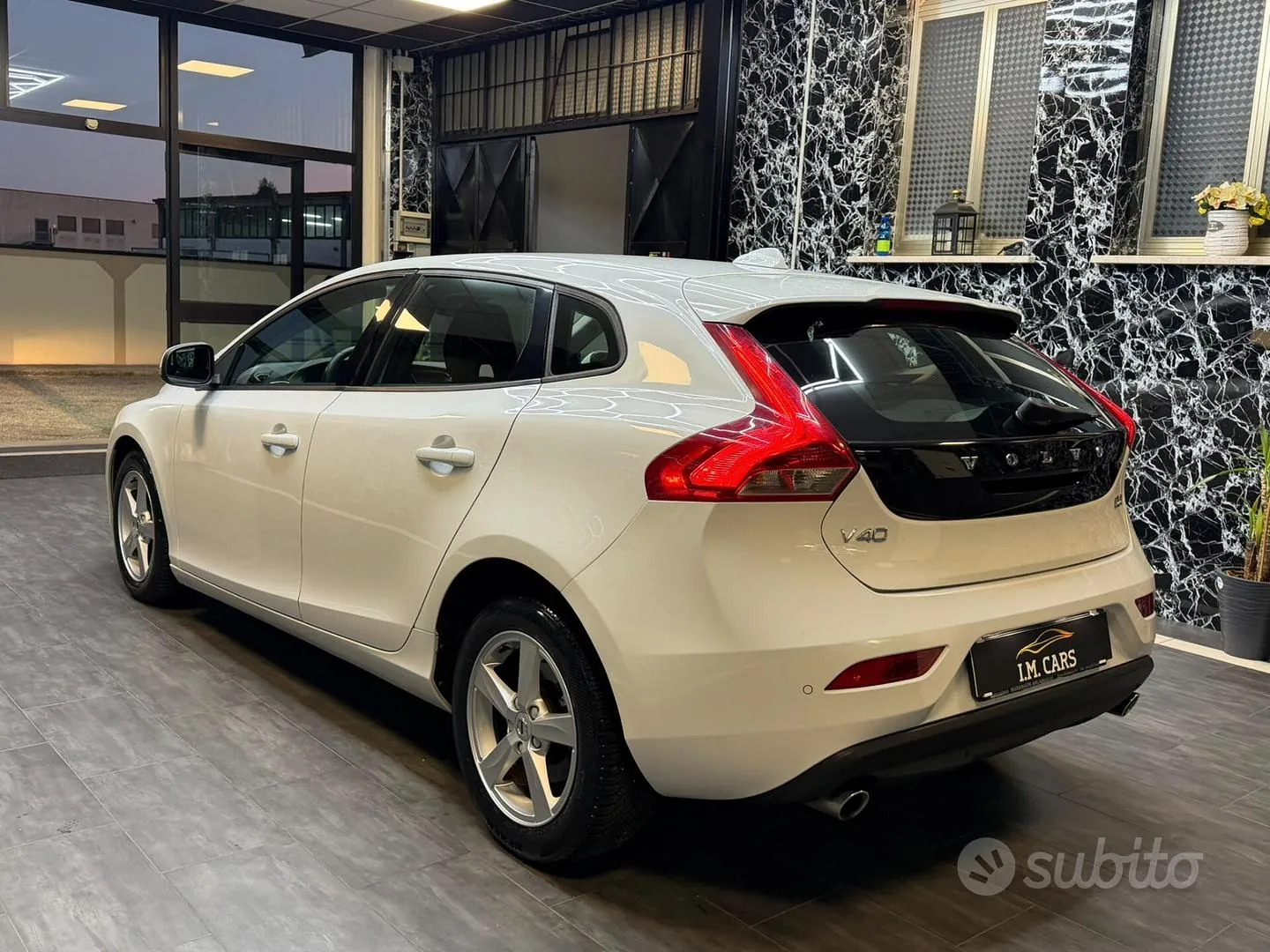 Volvo V40 2018 photo 4
