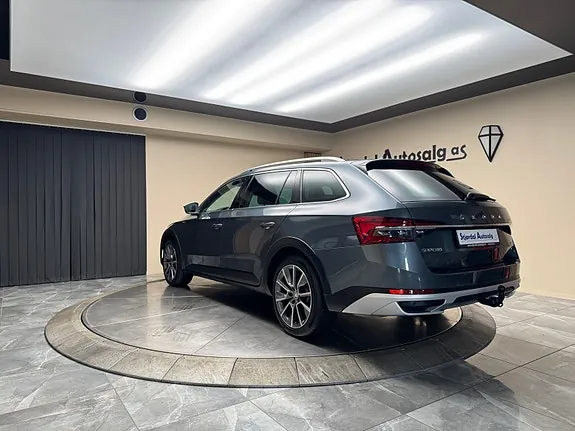 Skoda Superb 2021 photo 3