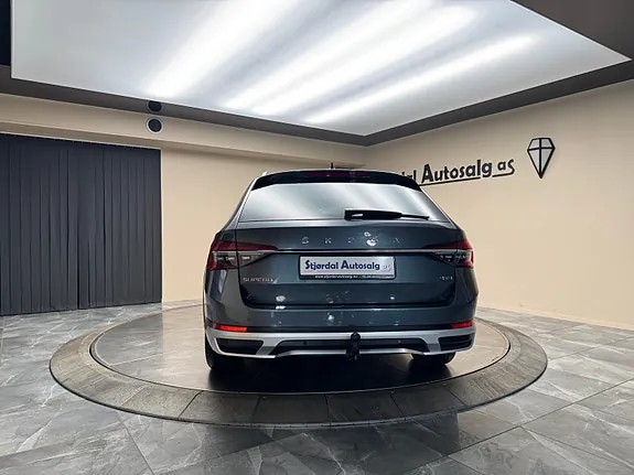 Skoda Superb 2021 photo 4