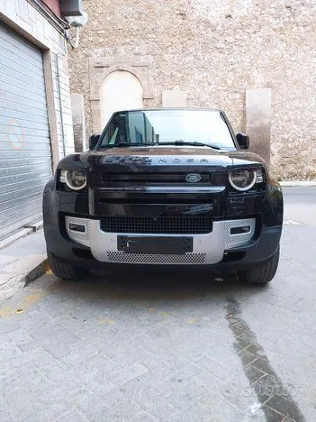 Land Rover Defender 2020 photo 3