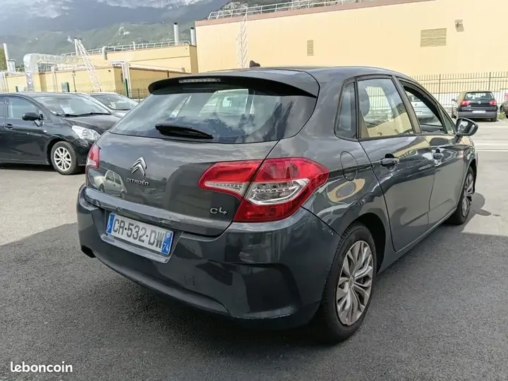 Citroen C4 2013 photo 4
